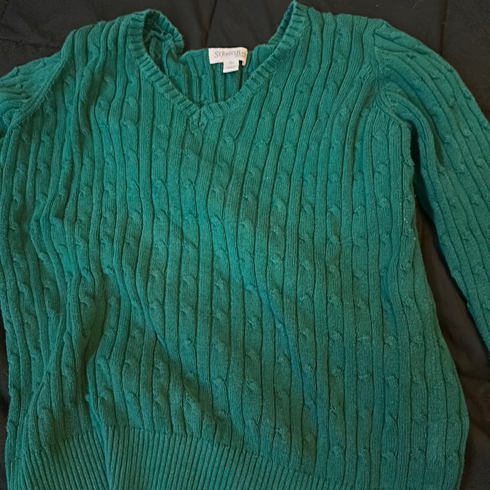 St. john’s Bay comfy dark green sweater size XL